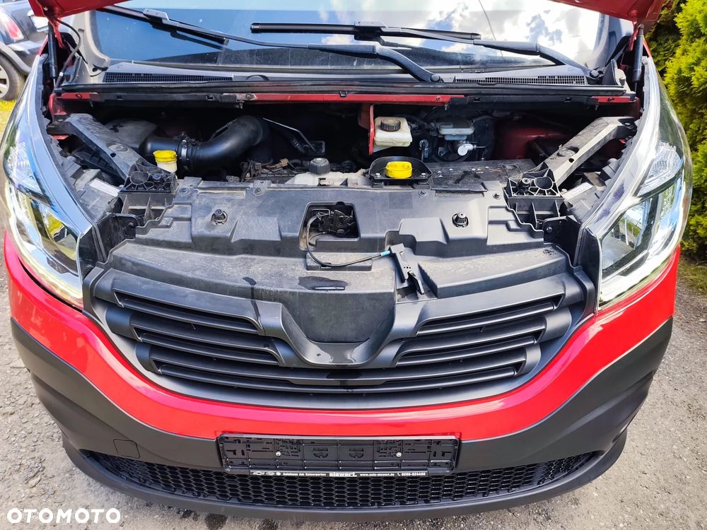 Renault Trafic - 25
