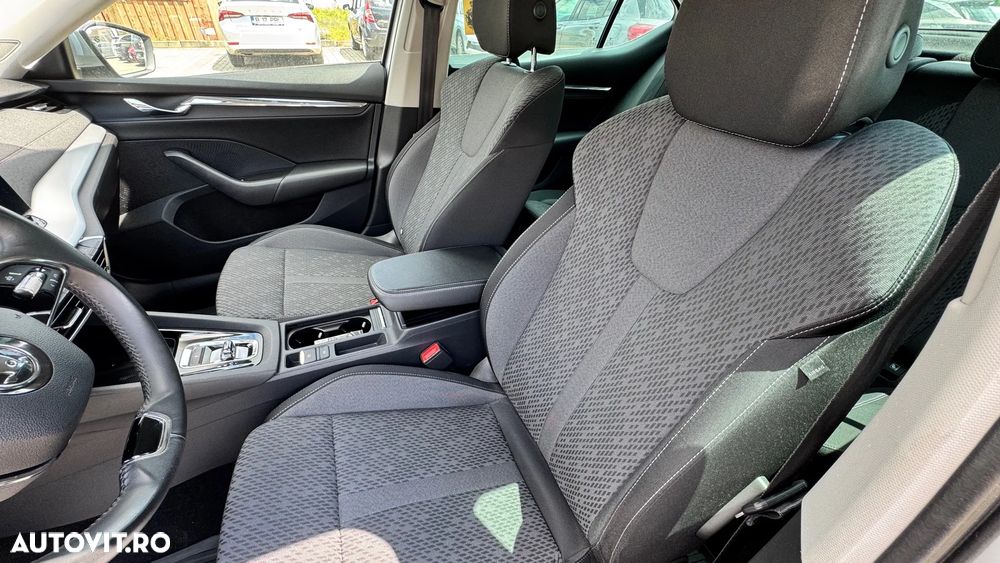 Skoda Octavia 2.0 TDI DSG Style - 15