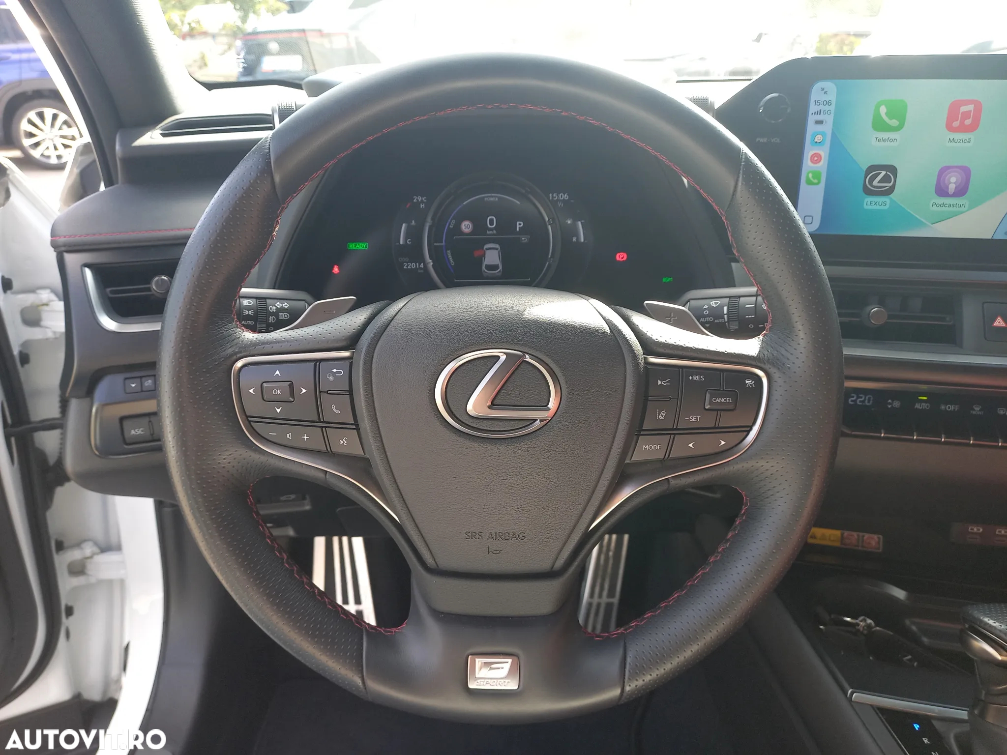 Lexus UX 250h 2.0L HEV 20H- (178 HP) 4X4 CVT F Sport - 18