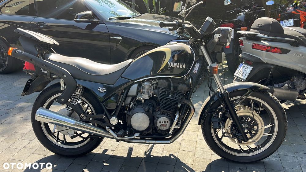 Yamaha XJ - 11