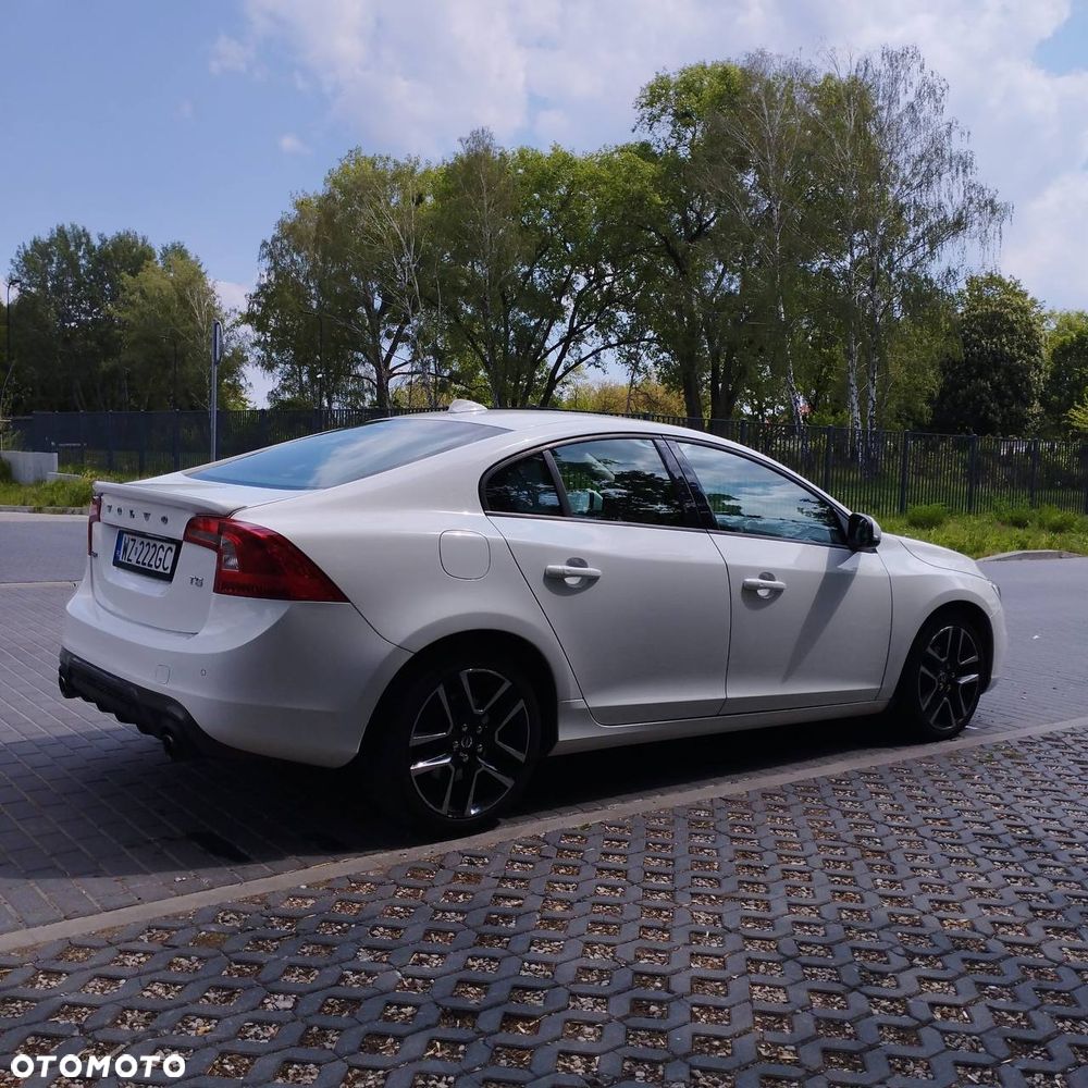 Volvo S60 T5 Drive-E Summum - 3