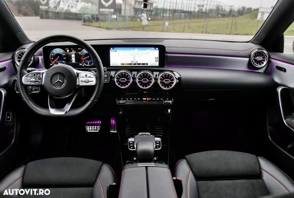 Mercedes-Benz CLA 220 4MATIC Coupe - 5