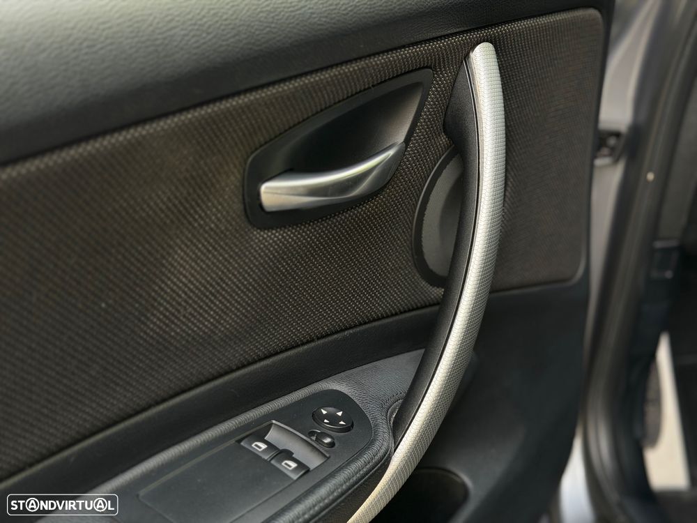 BMW 123 d DPF Aut. Edition Sport - 11