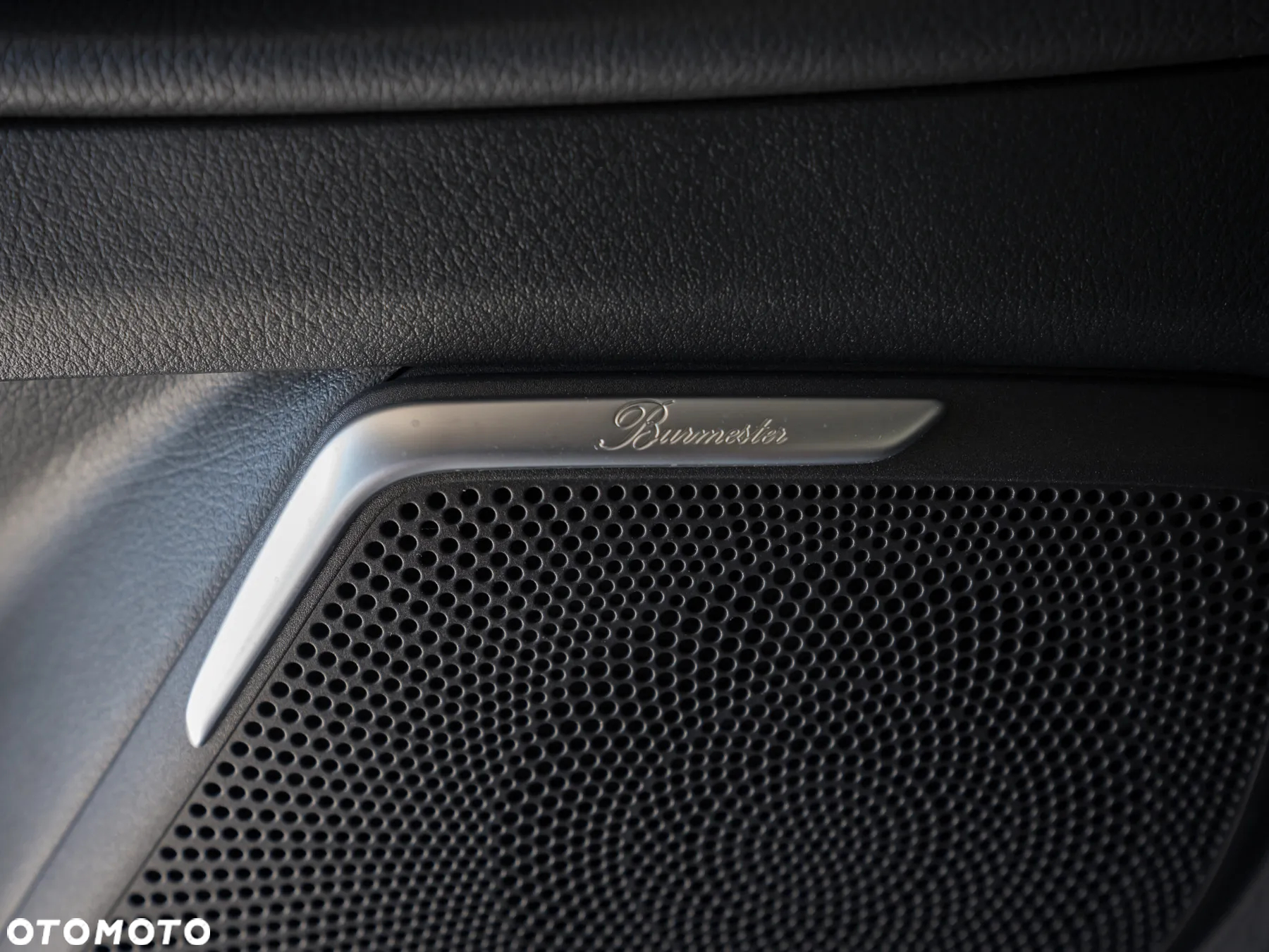 Mercedes-Benz Klasa V 300 d 4-Matic Exclusive 9G-Tronic (d³ugi) - 22