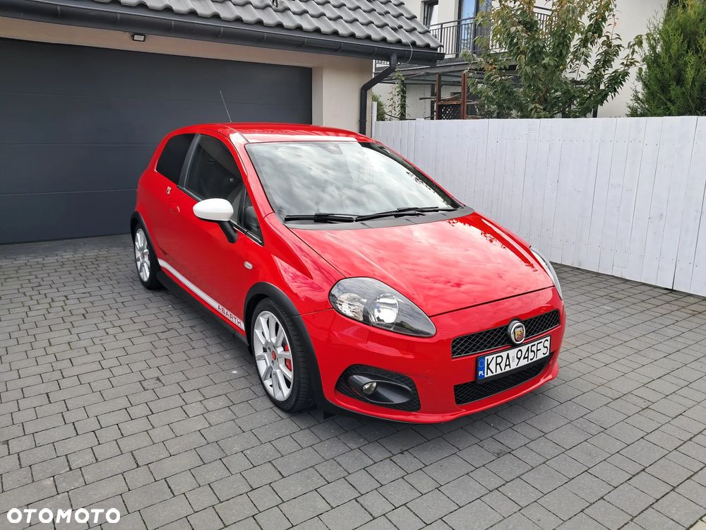 Abarth Grande Punto 2009 photo 4