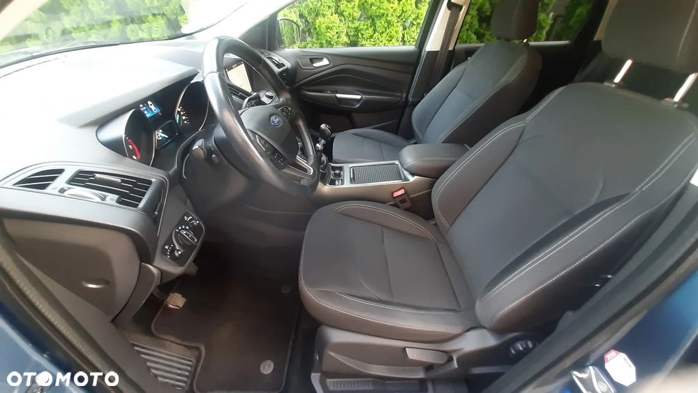 Ford Kuga 1.5 EcoBoost FWD Titanium - 31