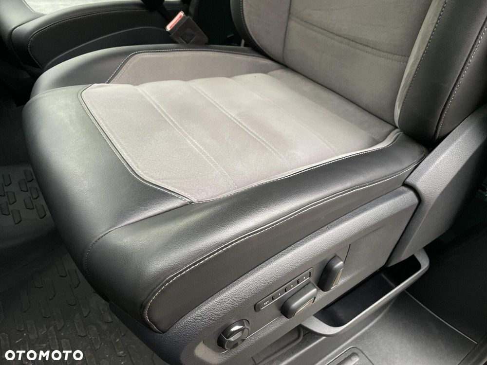 Volkswagen Multivan 6.1 2.0 TDI L1 Highline DSG - 15
