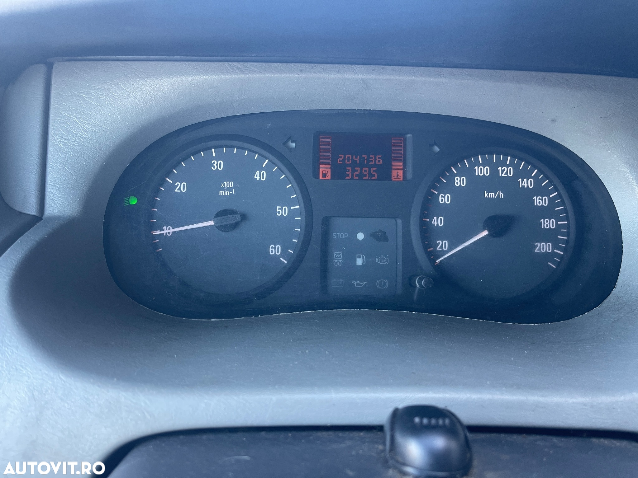 Opel Vivaro - 21