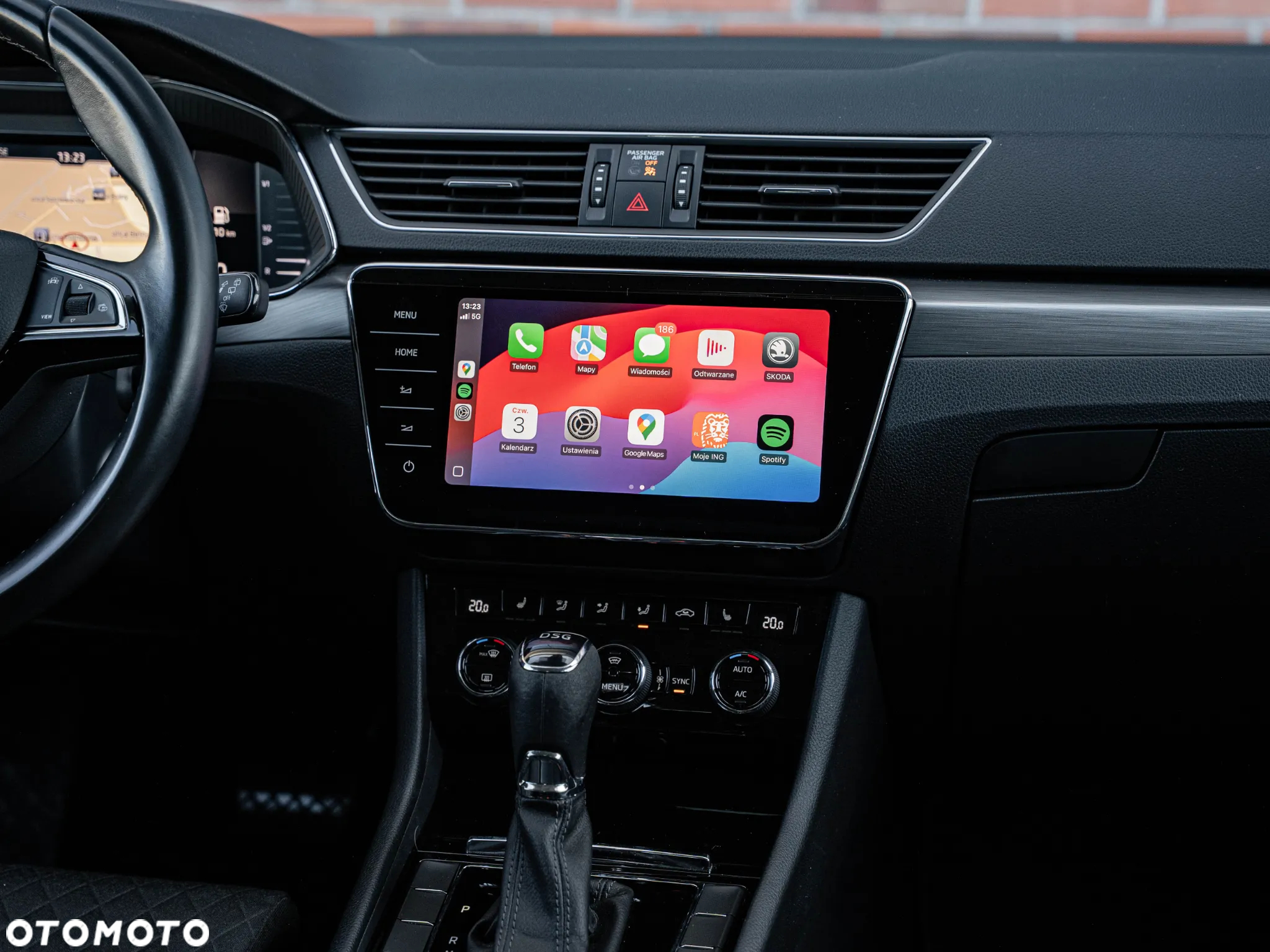 Skoda Superb 2.0 TDI DSG Premium Edition - 33