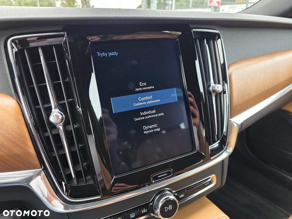 Volvo V90 D4 Inscription - 29