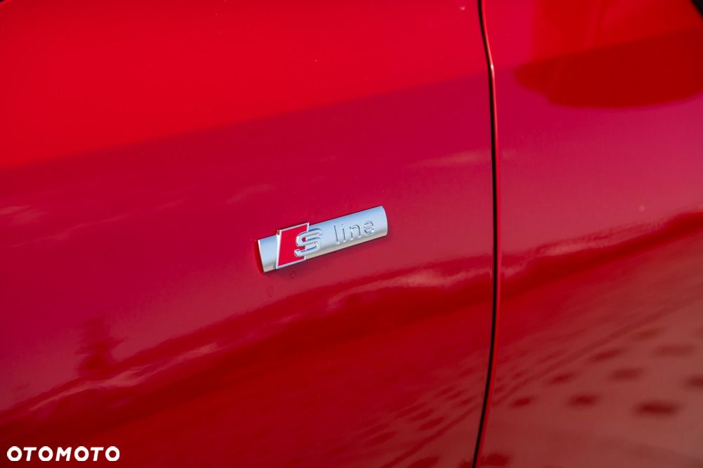 Audi Q3 Sportback - 8
