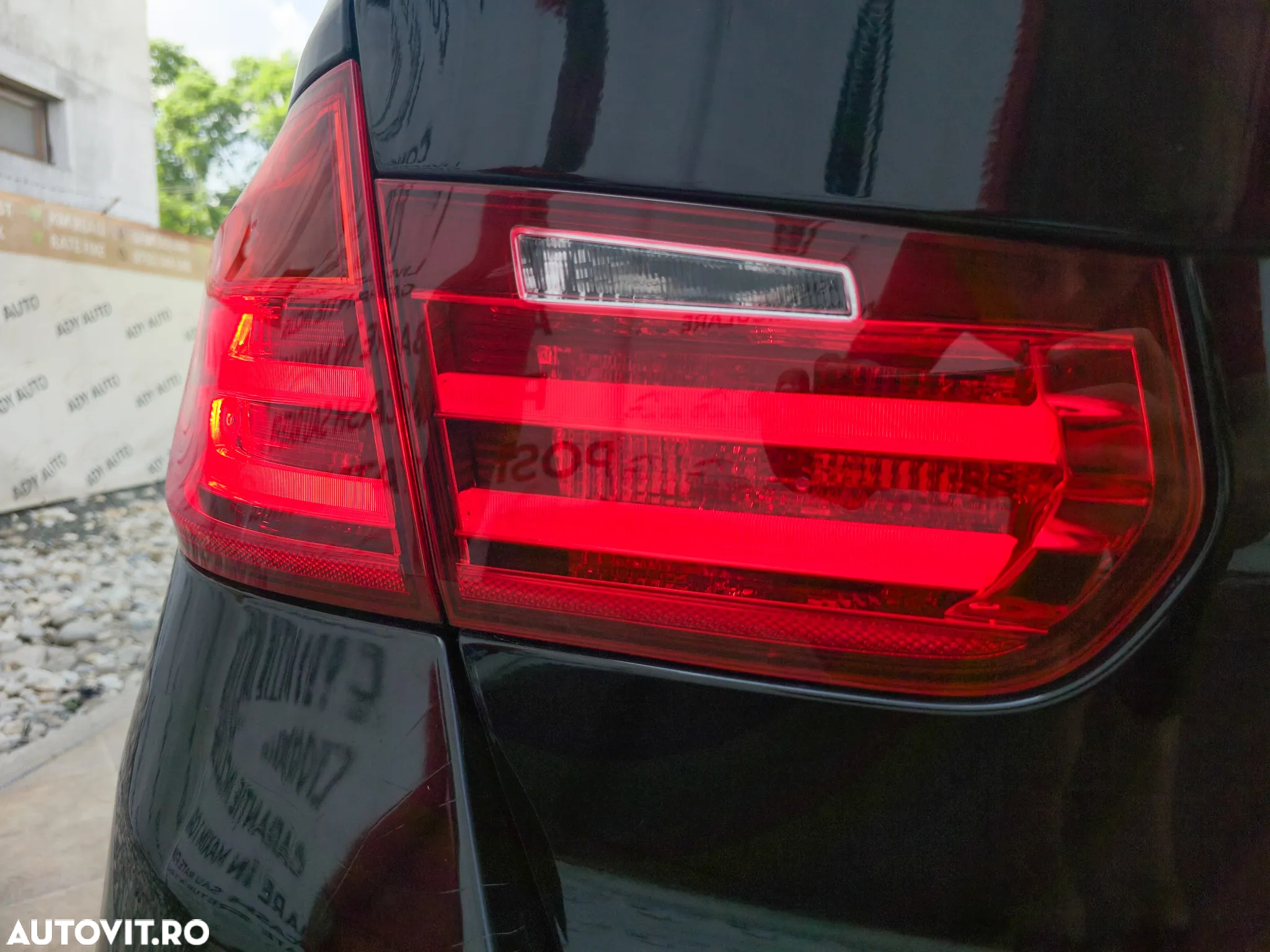 BMW Seria 3 318d xDrive - 15