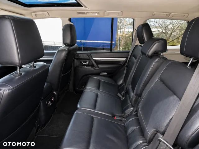 Mitsubishi Pajero 3.2 DID Instyle - 9