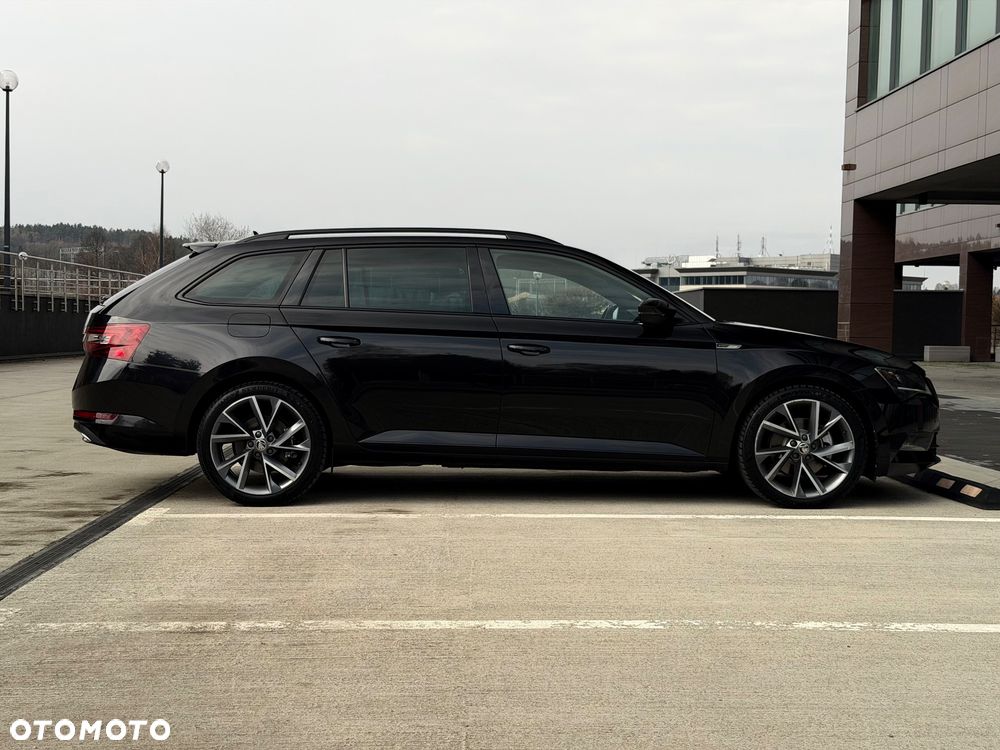Skoda Superb 2.0 TDI 4x4 Sportline DSG - 14