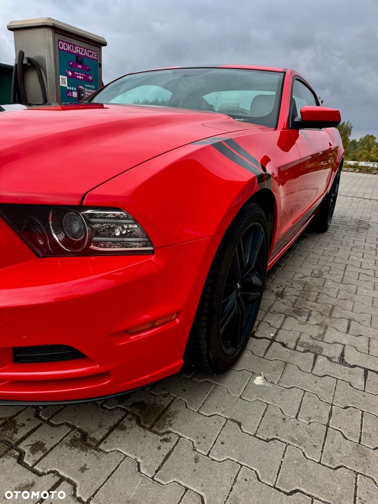 Ford Mustang 3.7 V6 Premium - 2
