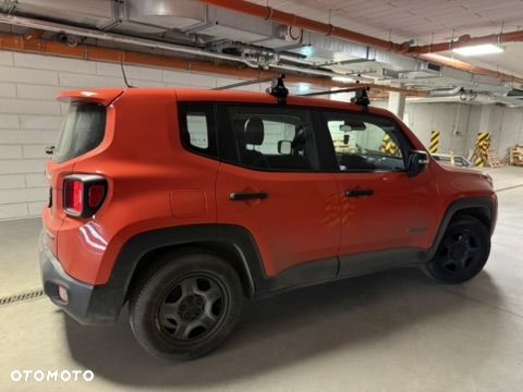 Jeep Renegade 1.0 GSE T3 Turbo Sport FWD S&S - 8