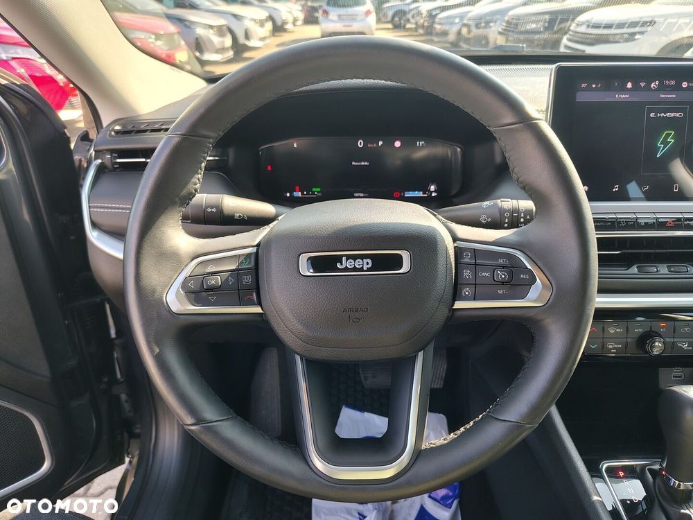 Jeep Compass - 15