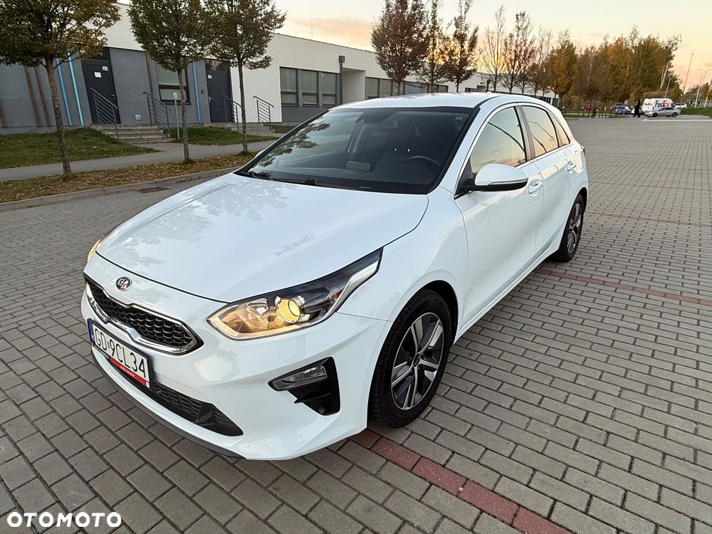 Kia Ceed - 1