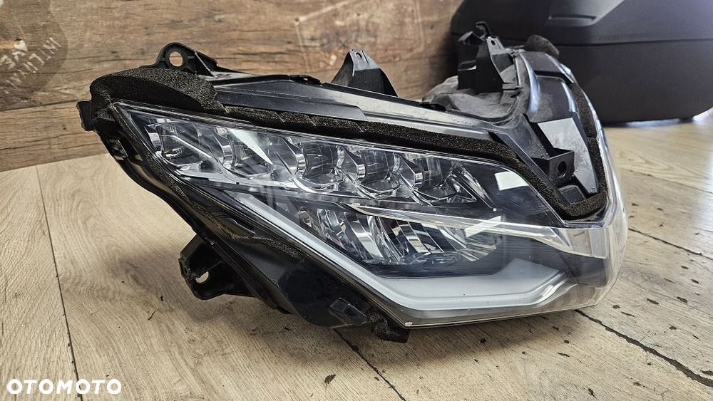 Reflektor lampa led Honda GL1800 Gold Wing 18+ - 3