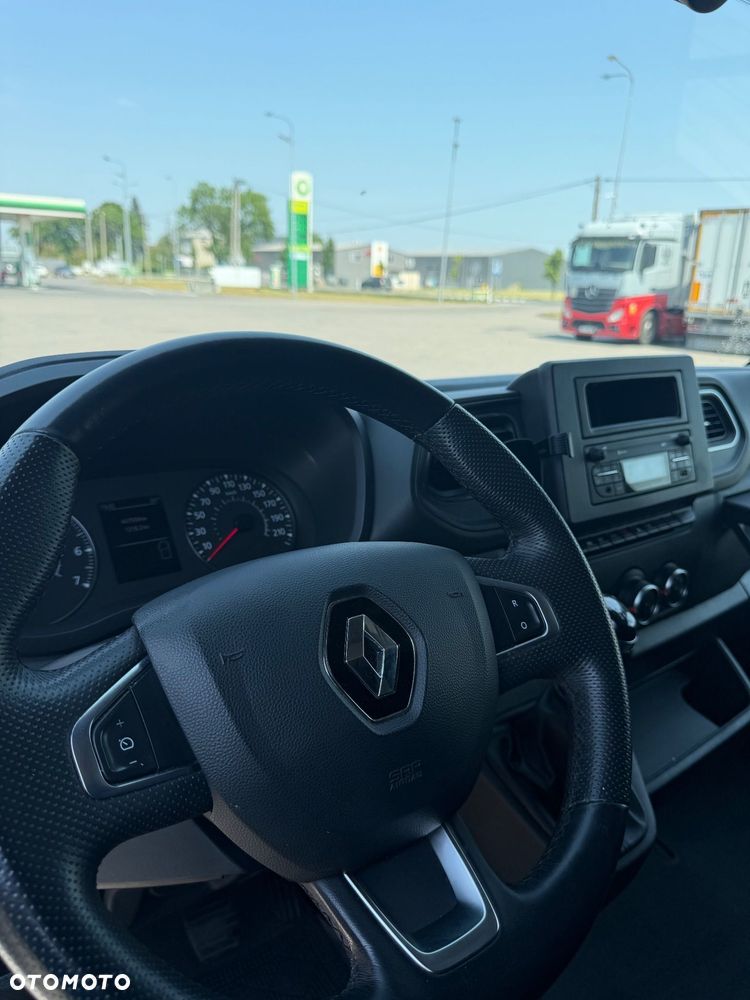 Renault Master - 13