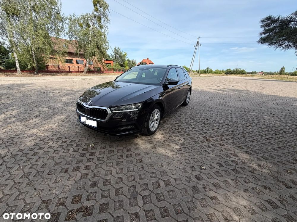 Skoda Octavia 2.0 TDI Ambition DSG - 2