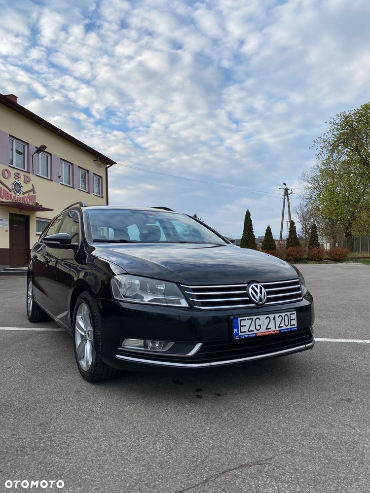 Volkswagen Passat 2.0 TDI DSG BlueMotion Technology Comfortline - 1
