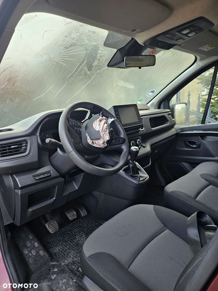 Renault Trafic - 9