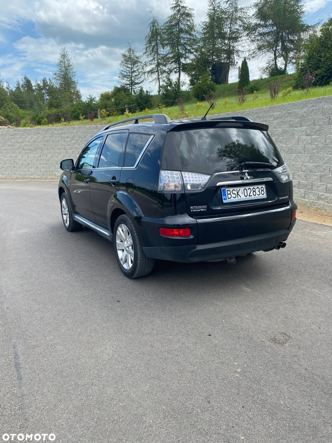 Mitsubishi Outlander - 5