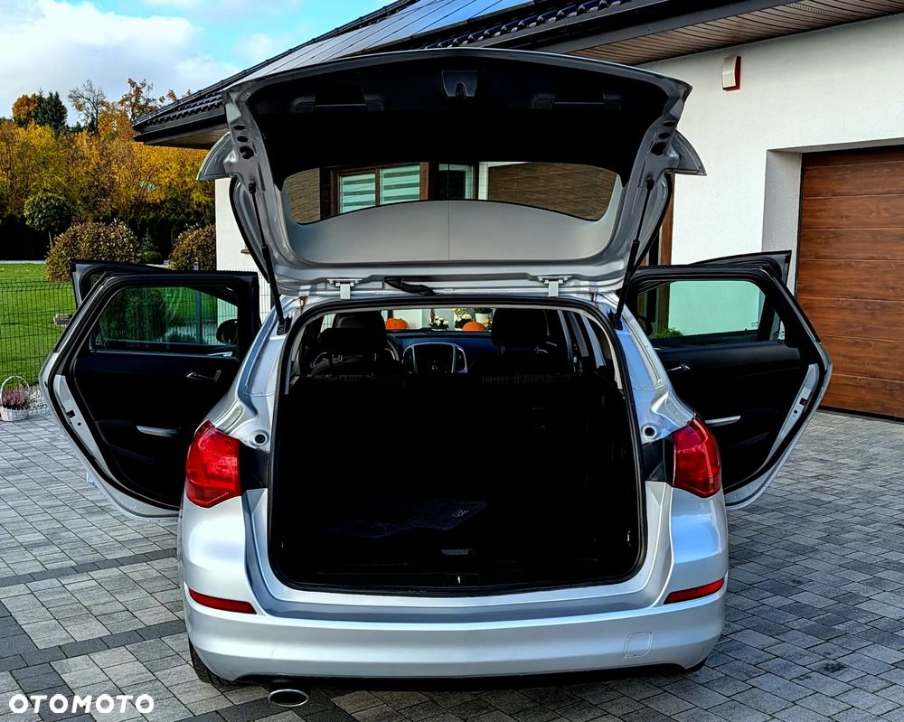 Opel Astra - 12