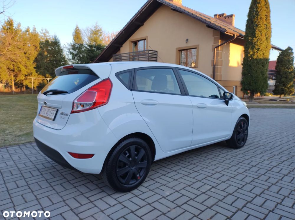 Ford Fiesta 1.25 Champions Edition - 14