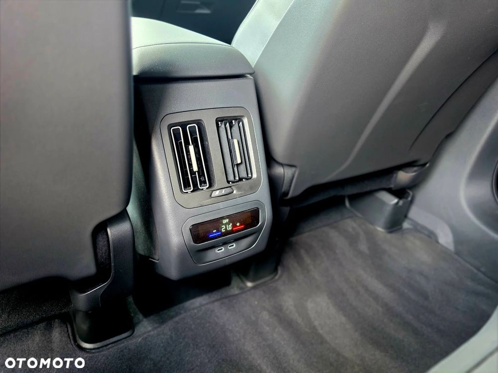 BMW iX3 50 xDrive 113.4kWh - 31