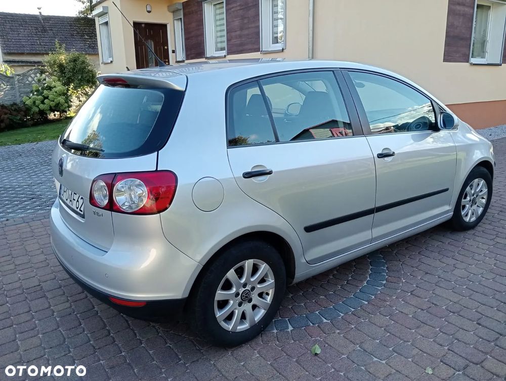 Volkswagen Golf Plus 1.9 TDI Comfortline - 11
