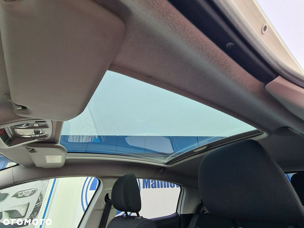 Citroën C3 1.2 PureTech Shine EAT6 - 35