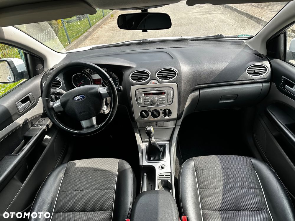 Ford Focus 1.8 FF Trend - 6