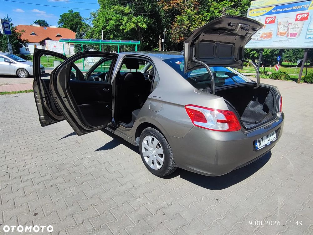 Peugeot 301 1.2 Pure Tech Access - 8