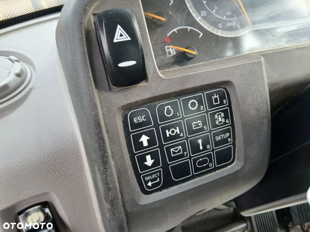 Volvo L180H ŁADOWARKA KOŁOWA - 15