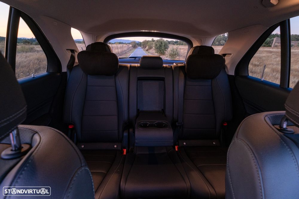 Mercedes-Benz GLE 300 d 4Matic - 12