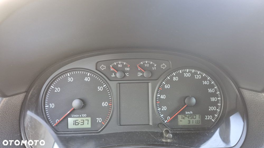 Volkswagen Polo - 10