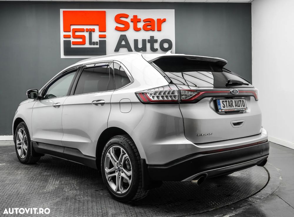 Ford Edge 2.0 TDCi Powershift Titanium - 4