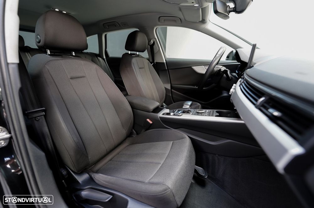 Audi A4 Avant 2018 photo 4
