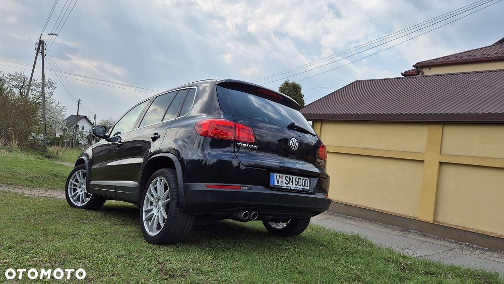 Volkswagen Tiguan - 2