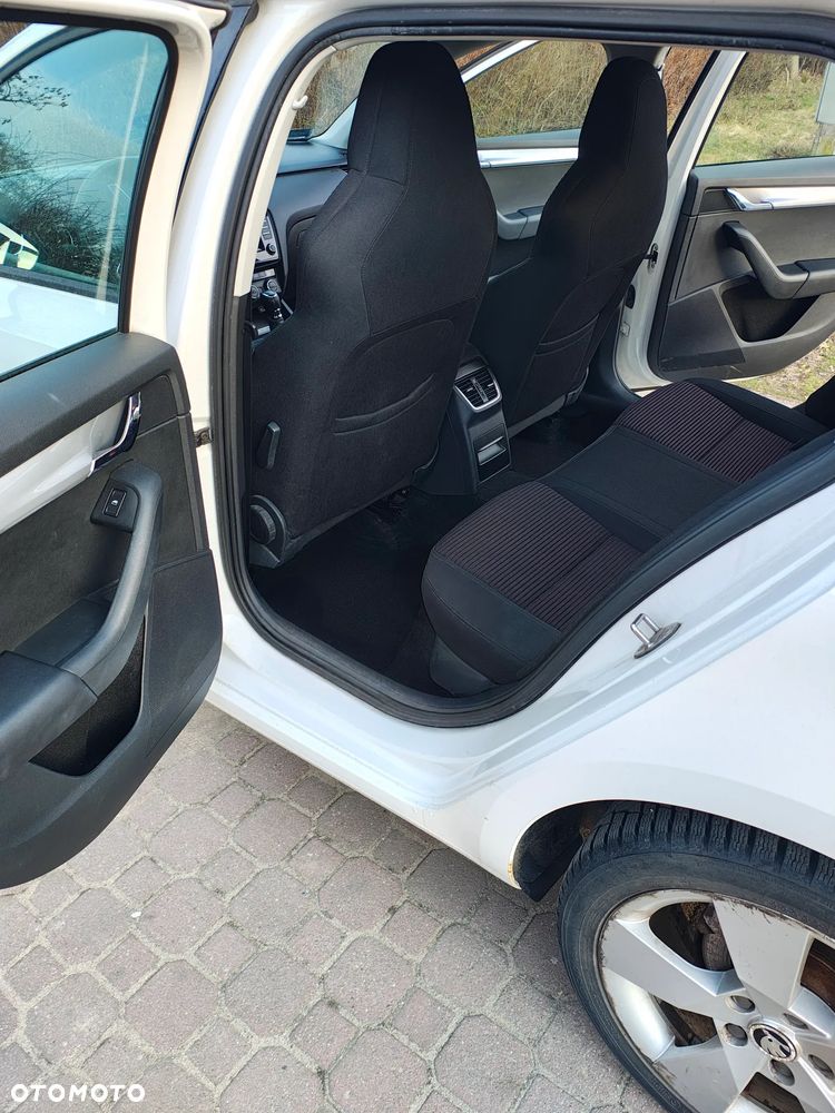 Skoda Octavia 2.0 TDI Elegance - 23
