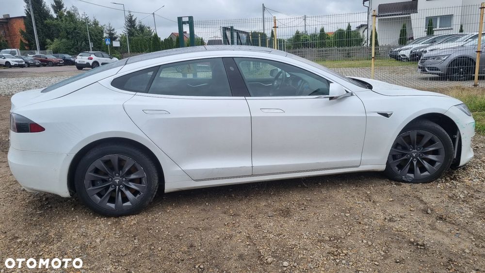 Tesla Model S 100D Allradantrieb - 8