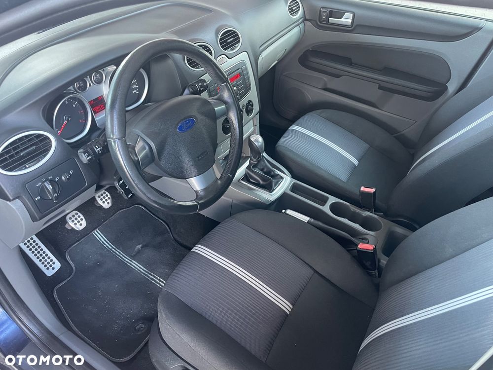 Ford Focus 1.6 FF Ambiente - 7