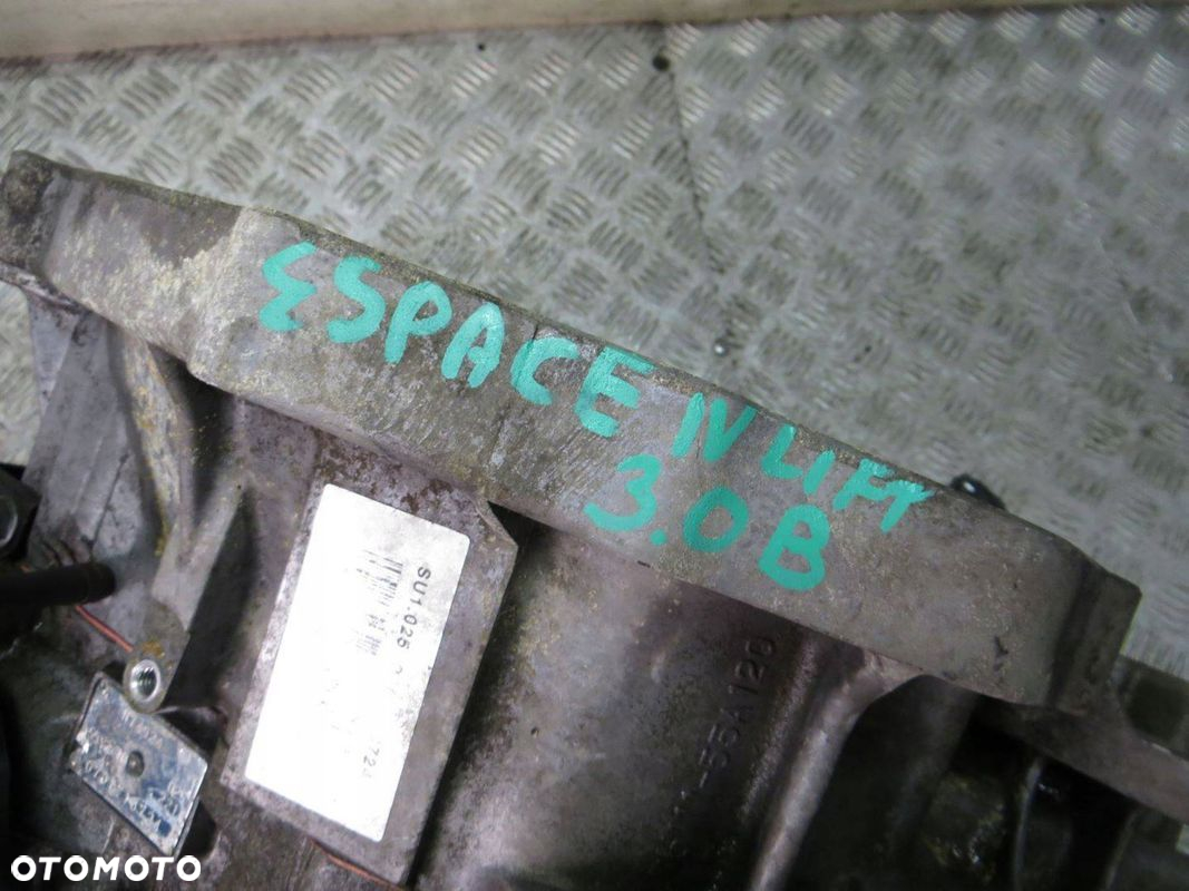 RENAULT ESPACE IV 3.5 SKRZYNIA BIEGÓW SU1.025 8200388221 - 5