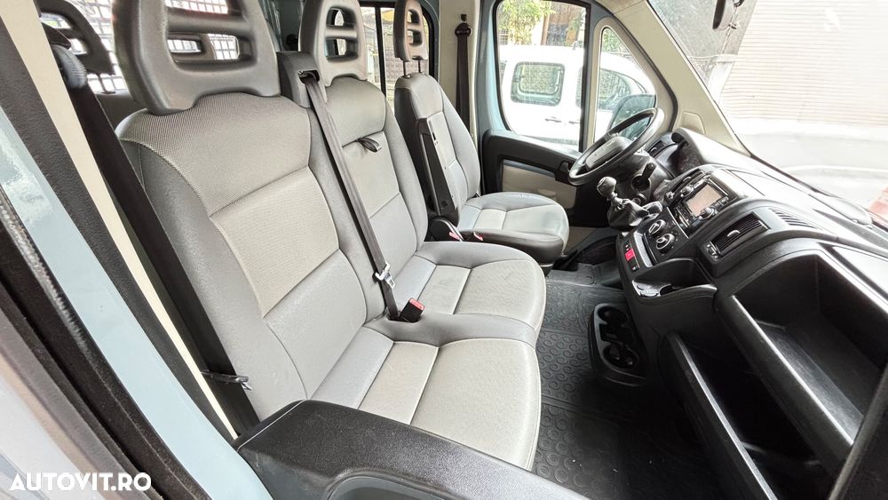 Peugeot boxer Doka 7 loc - 11