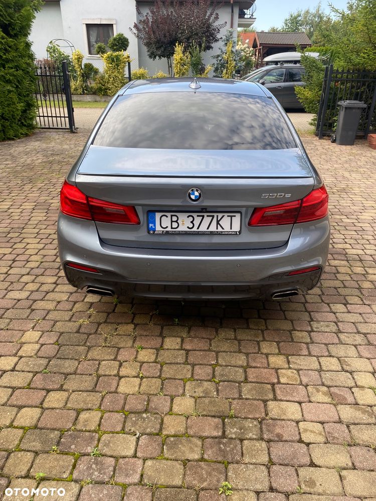 BMW Seria 5 530e iPerformance GPF - 10