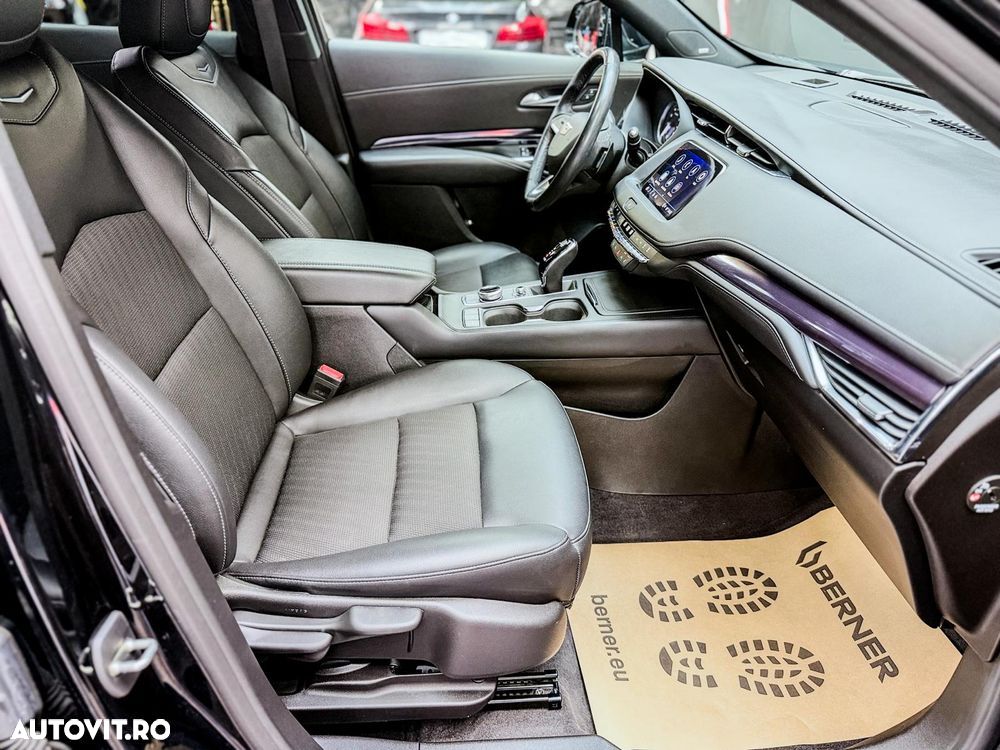 Cadillac XT4 - 18
