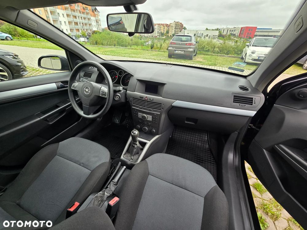 Opel Astra 1.6 Enjoy - 9