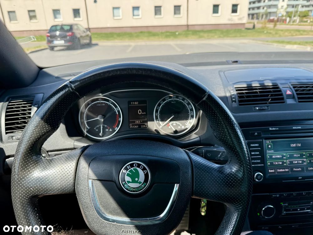 Skoda Octavia 2.0 TFSI RS - 10